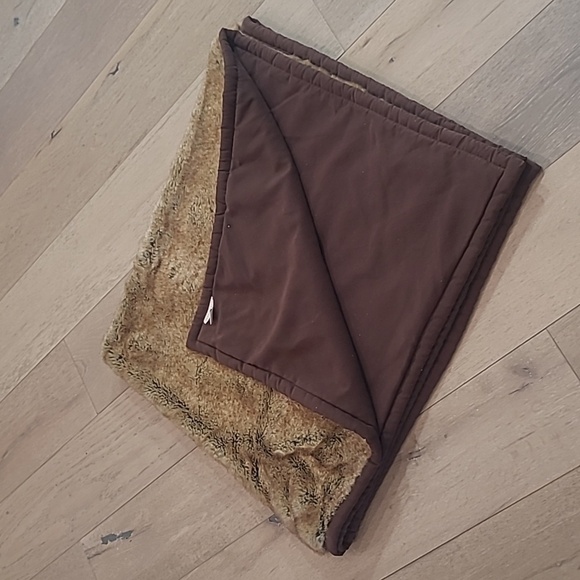 EUC Pottery Barn Throw Blanket Brown/Grey Faux Fur Heavy Weight Sofa Blanket - Picture 1 of 11